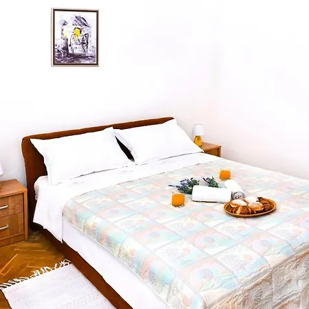Ami Apartman Podstrana